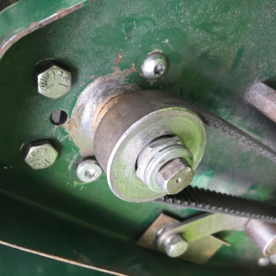 Suffolk Qualcast engine cover guard clutch belt screws cylinder