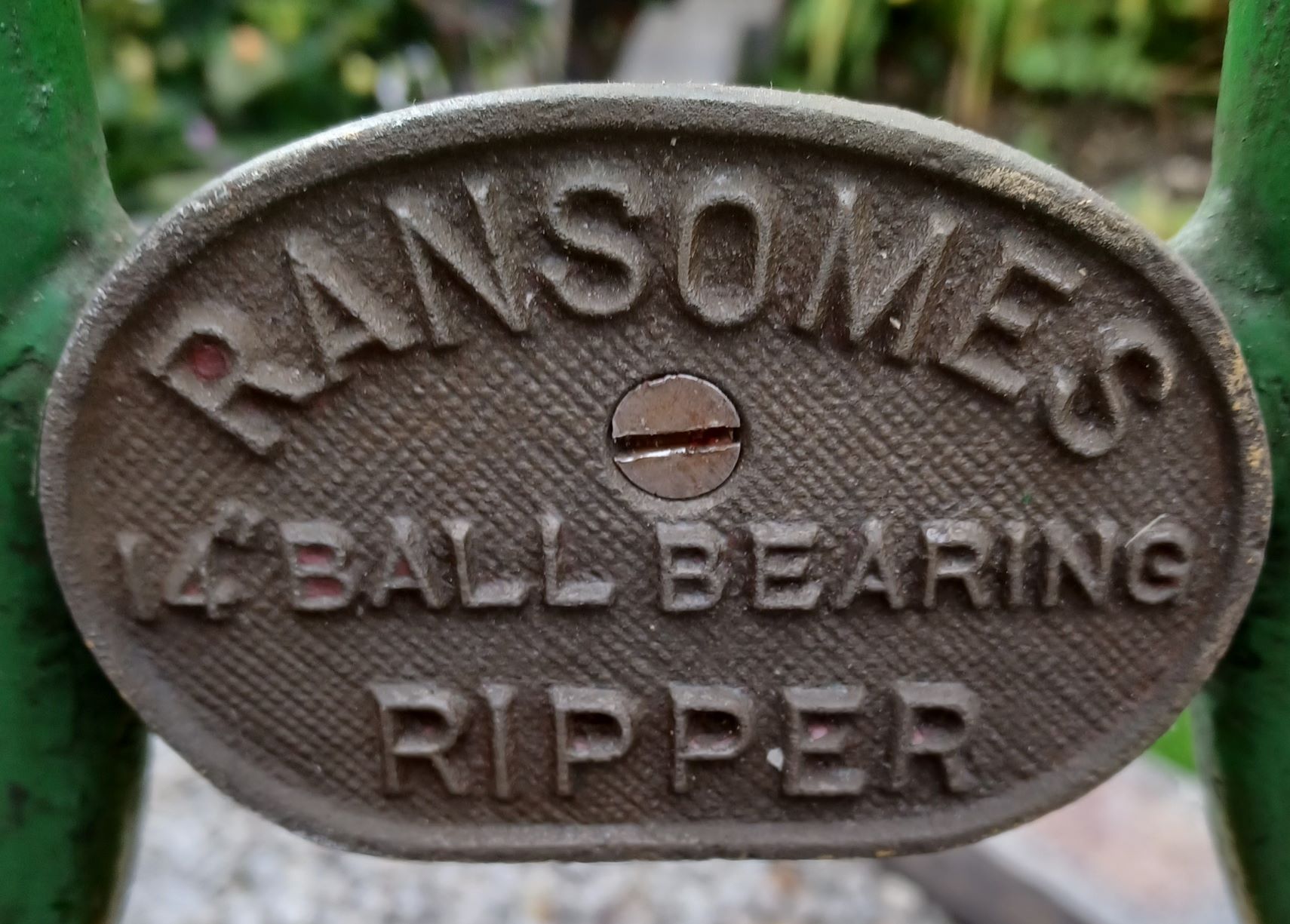 Ransomes Ripper badge