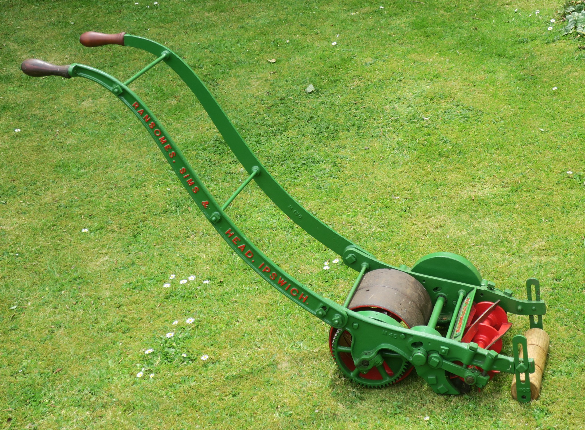 Ransomes, Sims & Head 10-inch Automaton, right handside