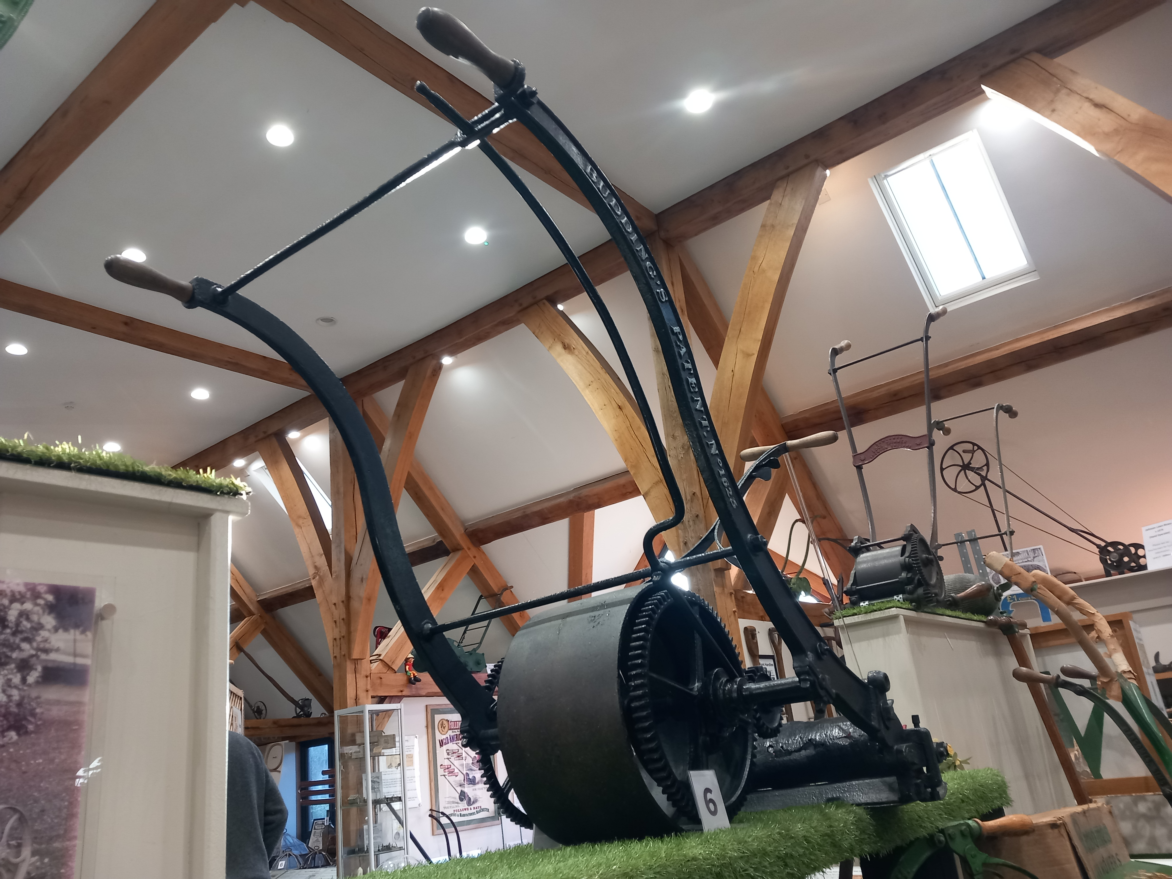 Budding Patent Lawnmower No 1623 - P33