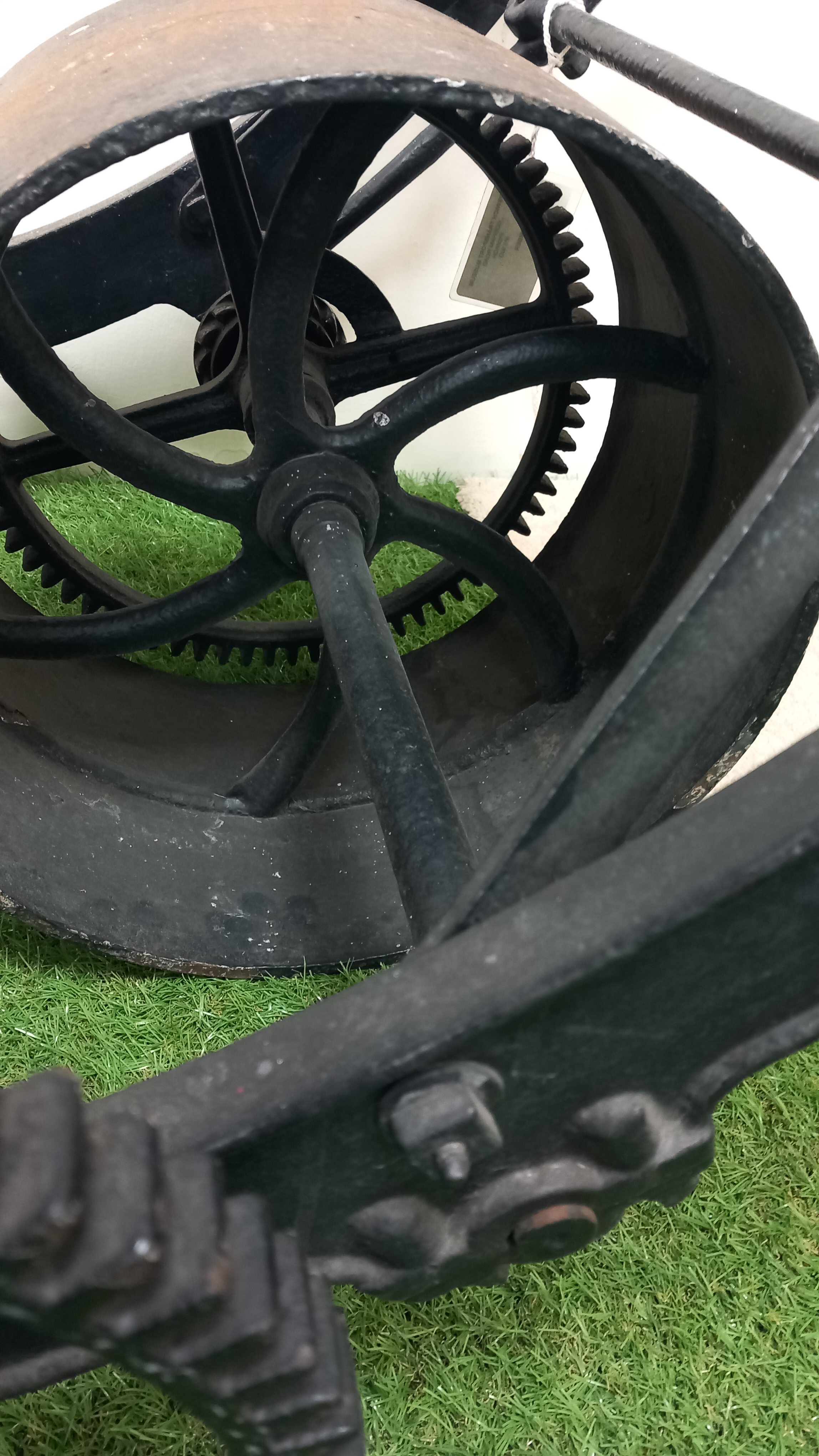 Budding Patent Lawnmower No 1623 - Rear Roller Spokes and Bearings