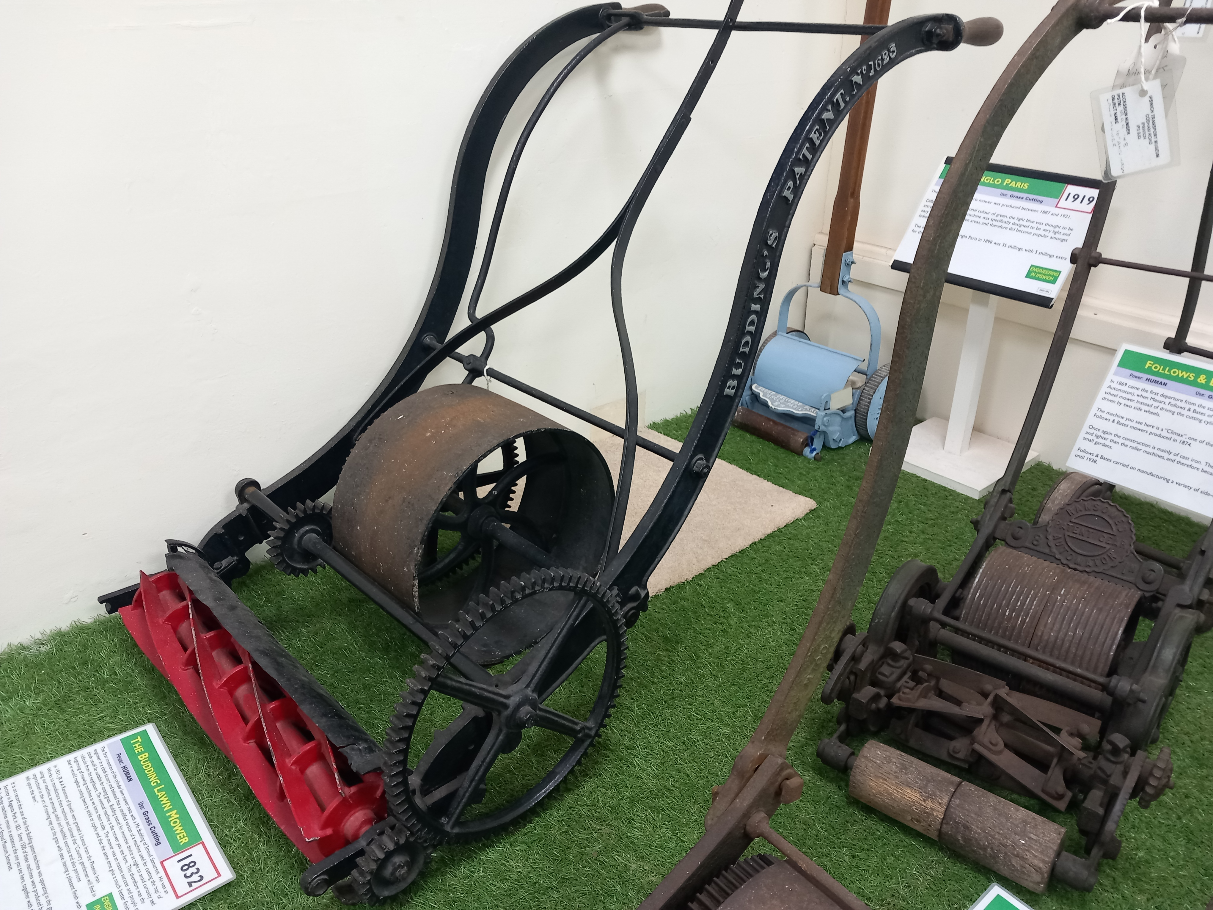 Budding Patent Lawnmower No 1623
