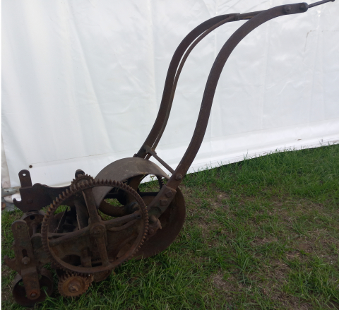 Buddings Registered Improved Design -  Made by James Ferrabee & Co. at the Phoenix Ironworks, Thrupp, Stroud,  Gloucestershire  12"   Model A    Serial No. 7638