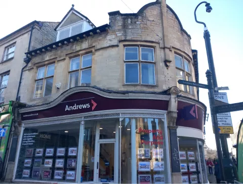 2025 Shop at 13 King Street Stroud
